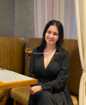 Call girls in Sector 26 Noida 8750020700 Escorts service